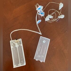 Battery Operated LED Light with Diamond Shapes